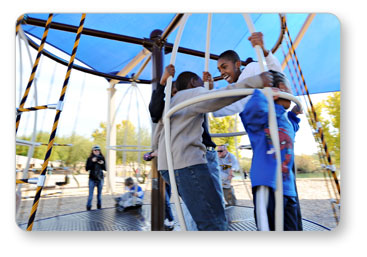 DX-2400 - Boys Spinning in Capsule